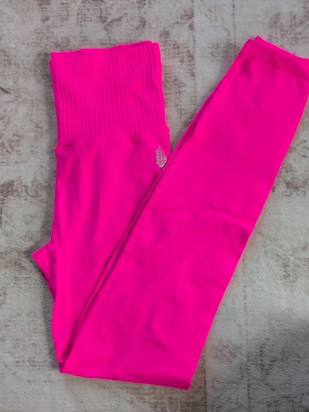 FP Movement Good Karma 7/8 Legging, Neon Pink, High-Waist Leggings, Size XS/S